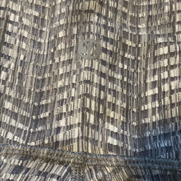 Wunder Under Crop Leggings Size 4 - Picture 3 of 4